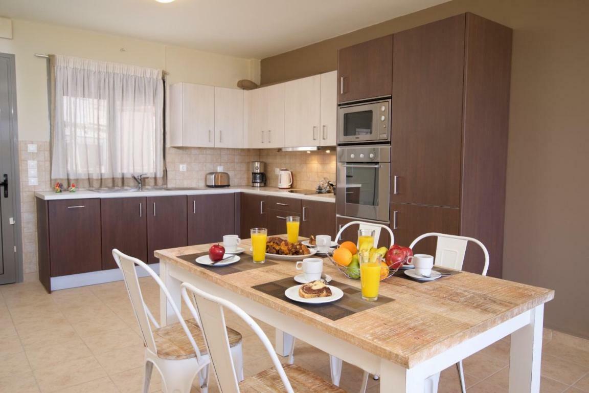 Gliving365 Capital Apartment Argostoli  Exterior photo